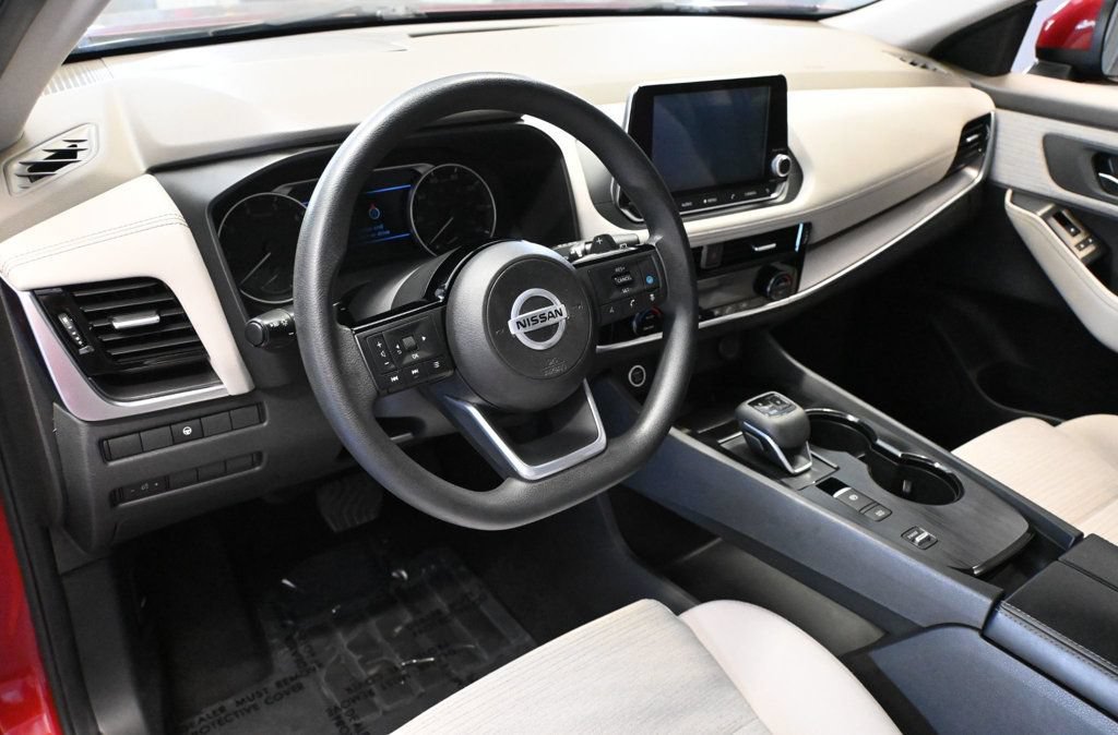 Used 2021 Nissan Rogue SV FWD image 10