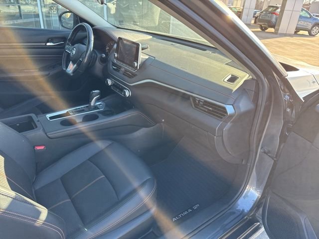 Used 2022 Nissan Altima 2.0 SR image 31