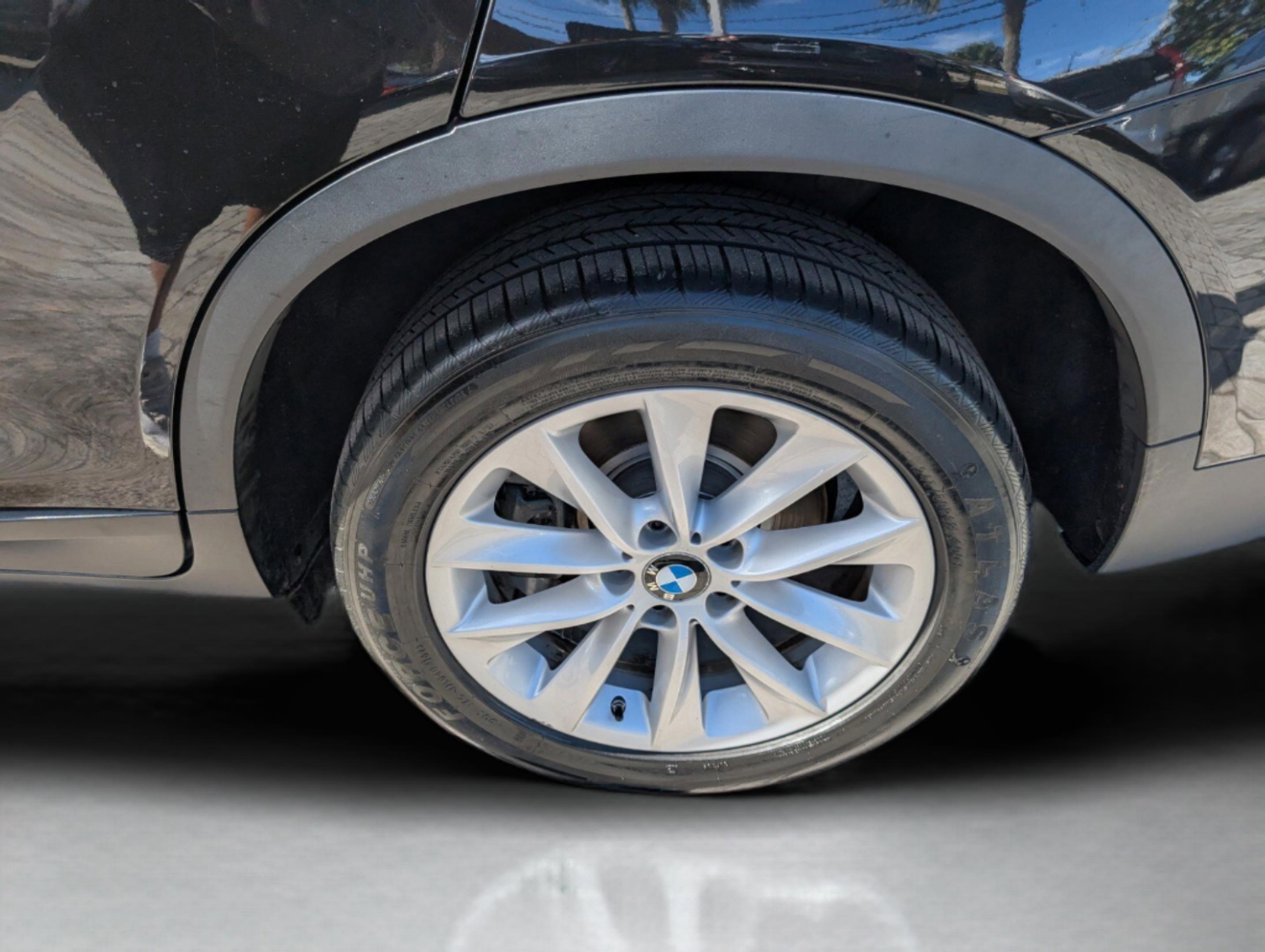 Used 2017 BMW X3 xDrive28i image 19