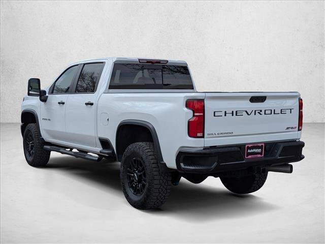 Used 2025 Chevrolet Silverado 2500 ZR2 w/ LPO, Dark Essentials Package image 7
