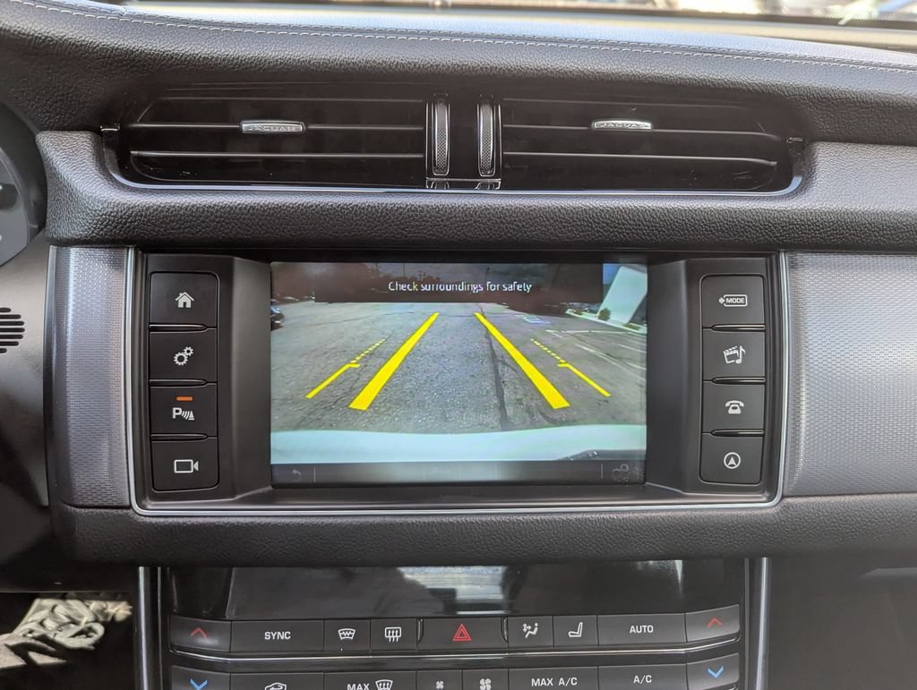 Used 2016 Jaguar XF R-Sport AWD/4WD image 25