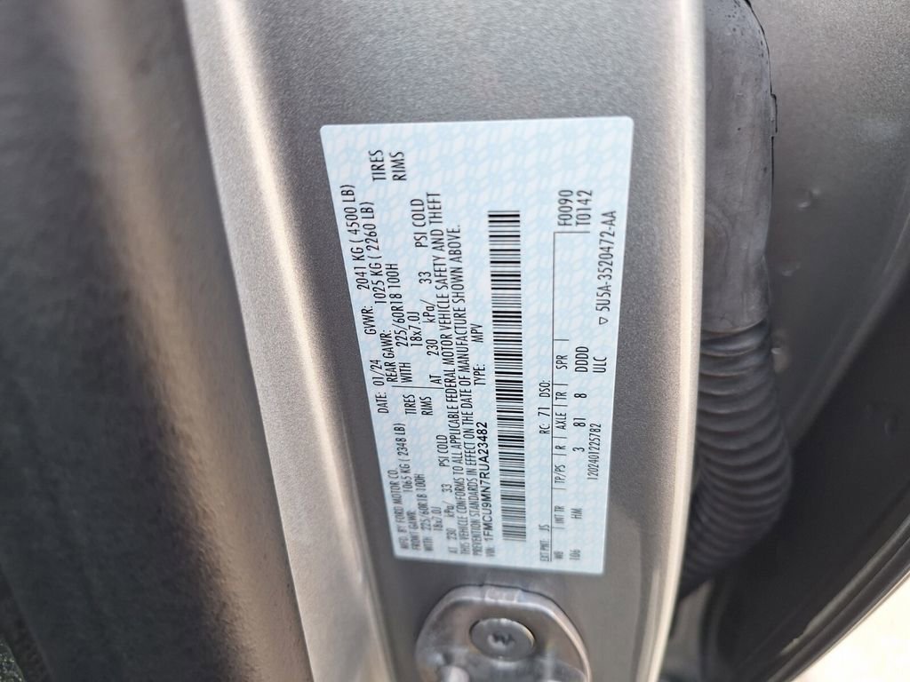 Used 2024 Ford Escape ST-Line image 31