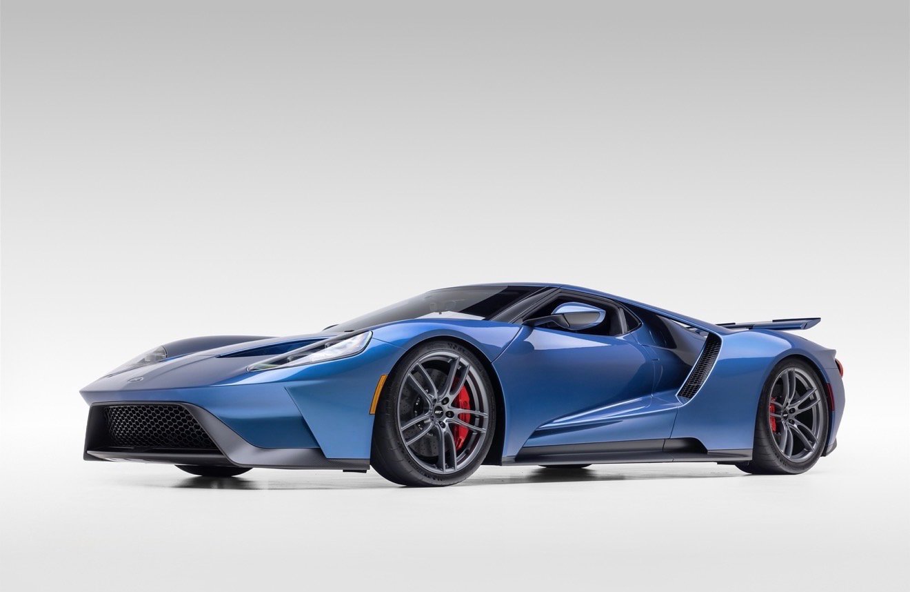 Used 2019 Ford GT RWD image 3