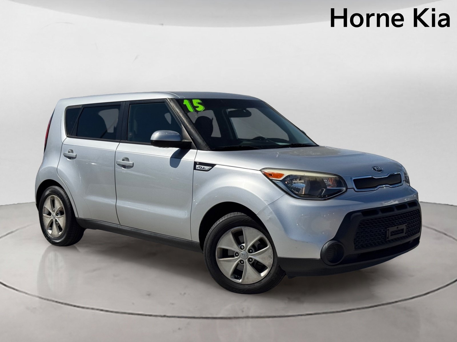 Used 2015 Kia Soul FWD image 2