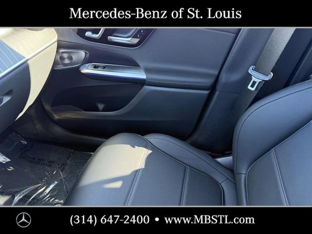 New 2026 Mercedes-Benz GLC 300 4MATIC image 17