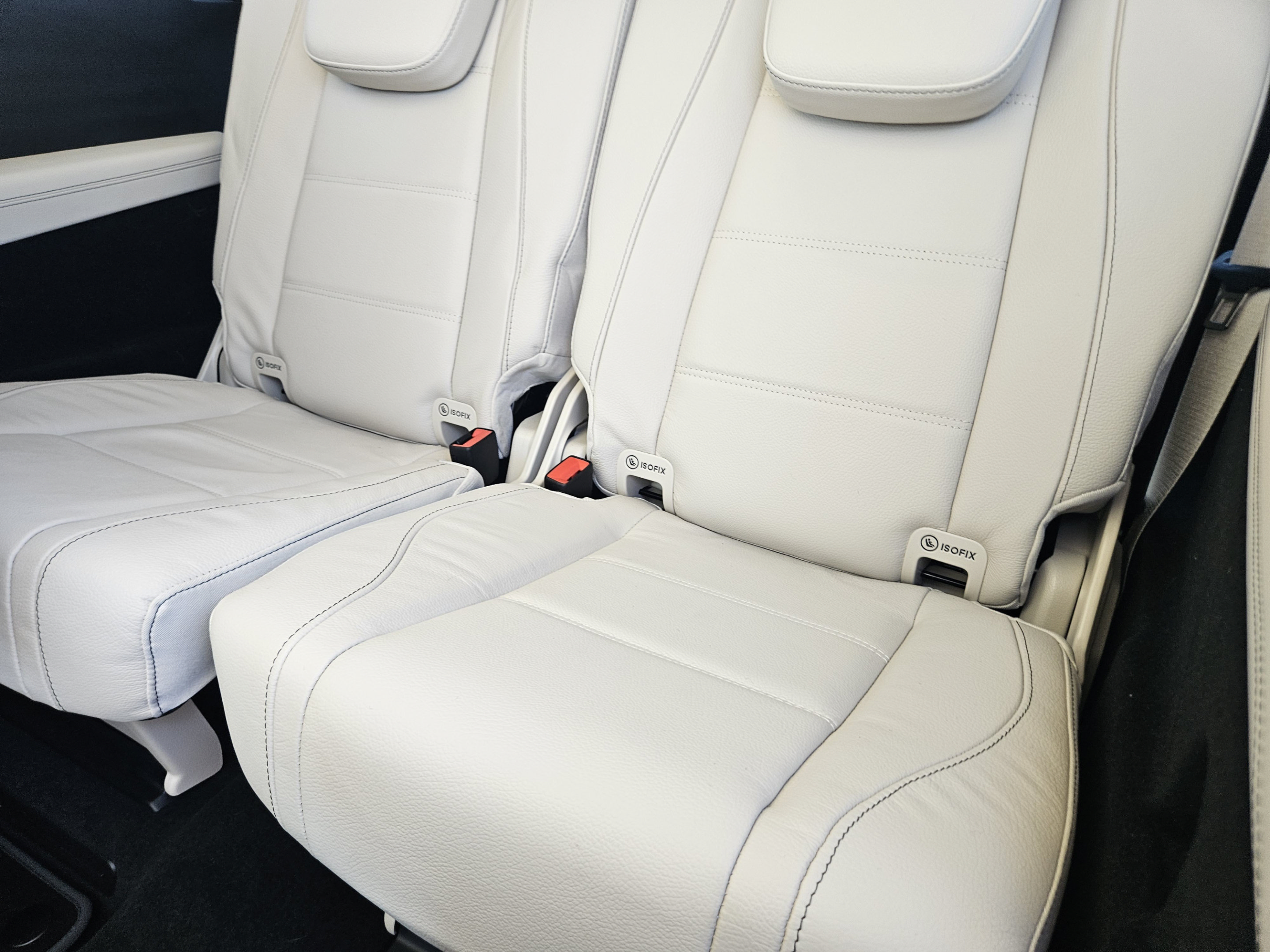 Certified 2026 Mercedes-Benz GLS 580 4MATIC image 23