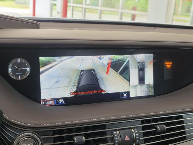 Used 2020 Lexus LS 500 w/ Interior Upgrade Package RWD image 16