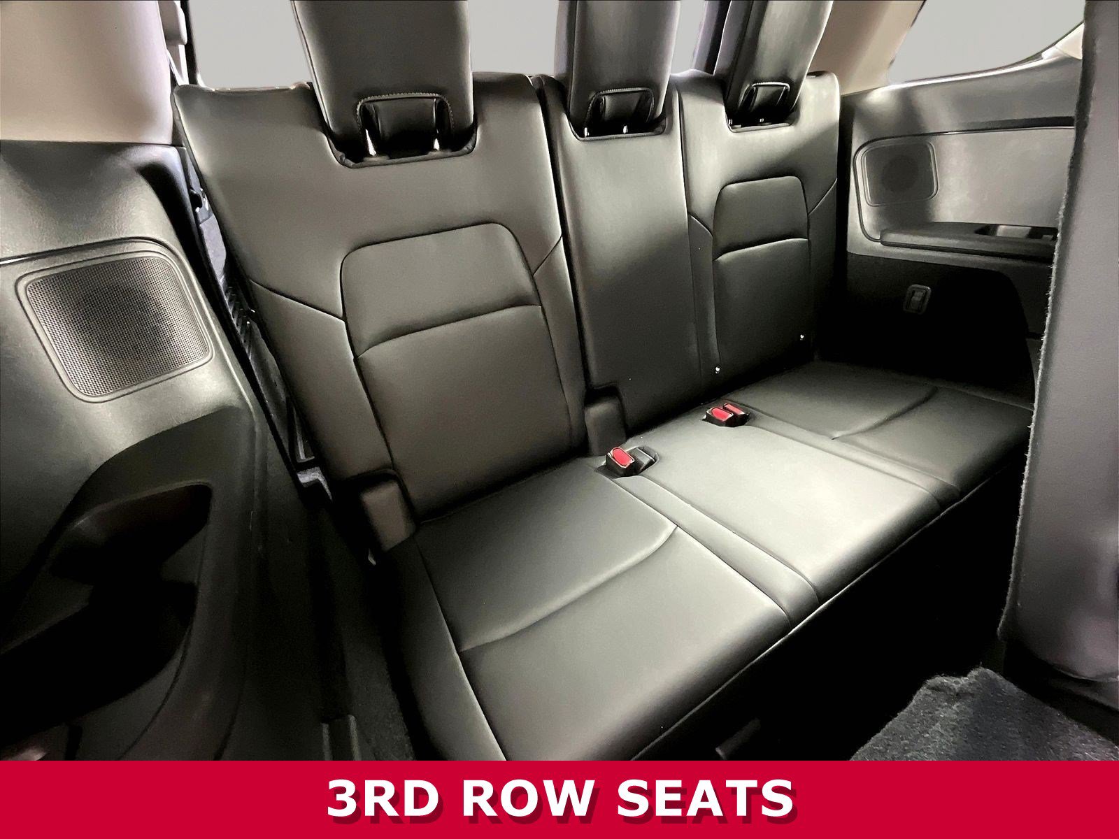 Certified 2025 Nissan Pathfinder Platinum w/ Cargo Package FWD image 24