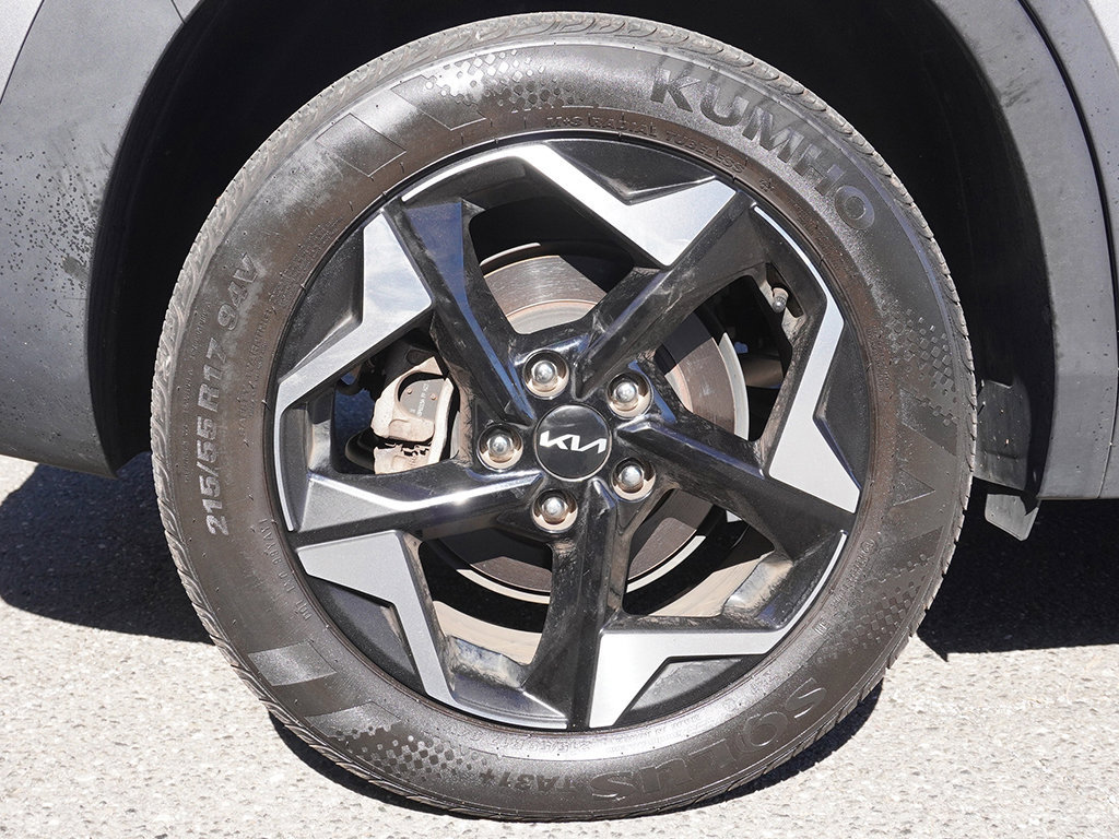 Used 2024 Kia Seltos EX AWD/4WD image 21