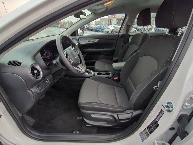 Used 2024 Kia Forte LXS FWD image 8