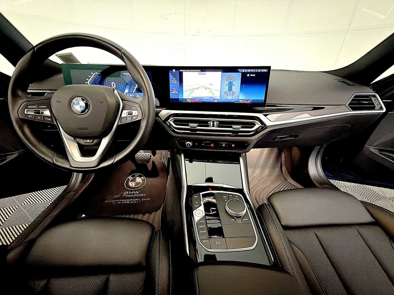 Certified 2023 BMW 330i xDrive Sedan w/ Convenience Package image 15