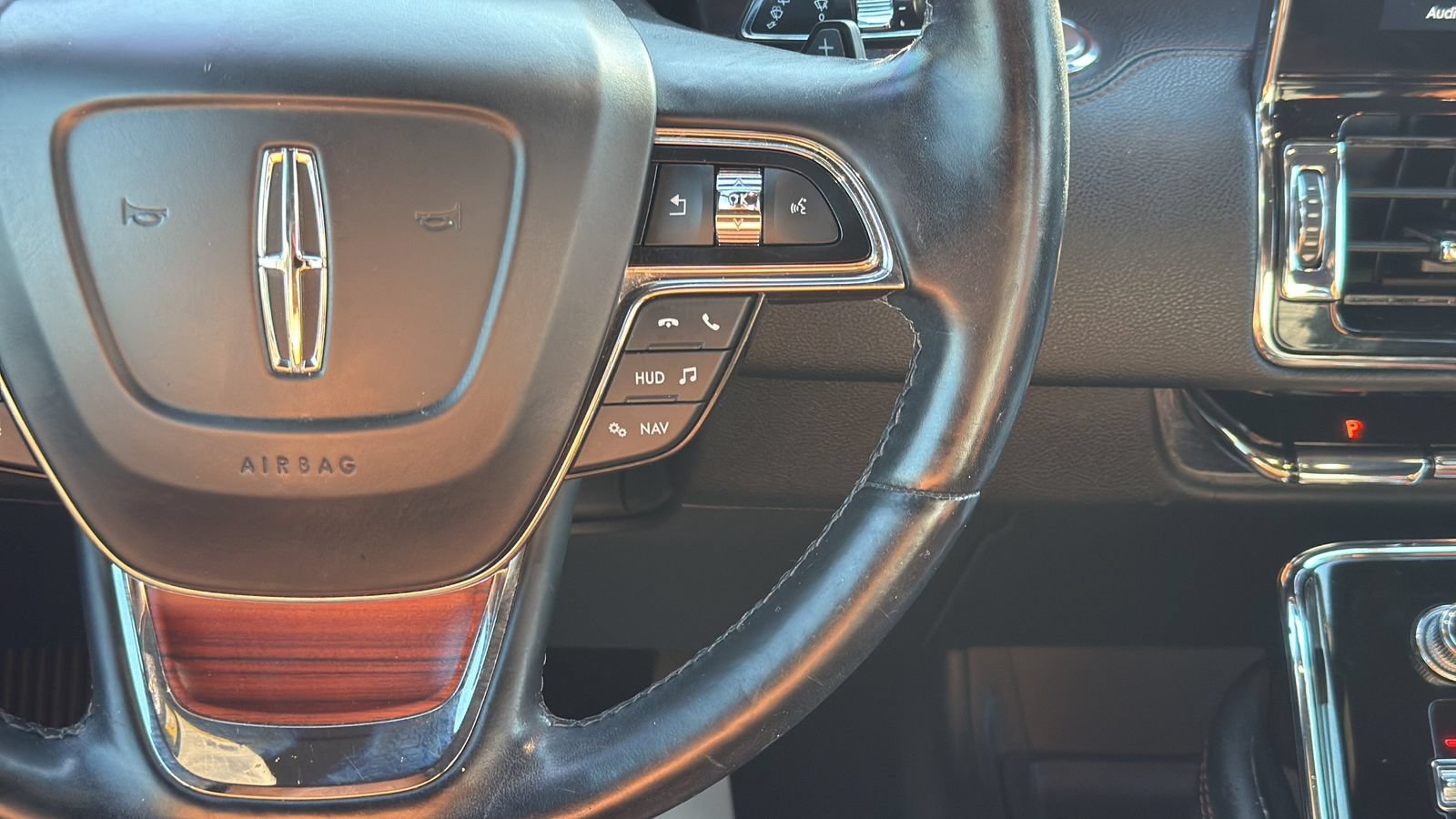 Used 2021 Lincoln Navigator L Reserve AWD/4WD image 15