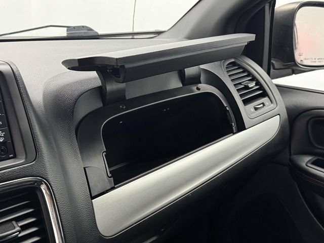 Used 2017 Dodge Grand Caravan GT FWD image 51