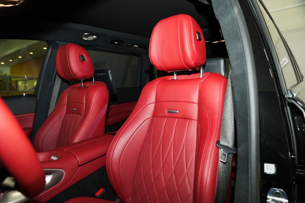 Certified 2026 Mercedes-Benz GLS 63 AMG 4MATIC image 40