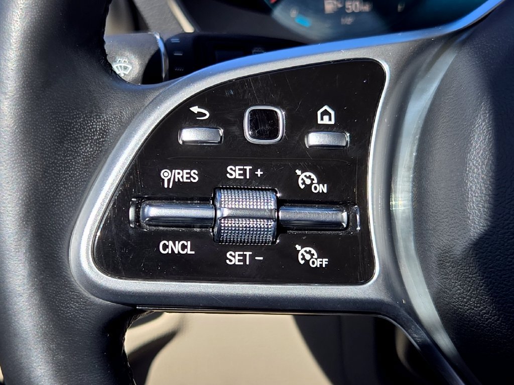 Used 2022 Mercedes-Benz GLC 300 4MATIC w/ Premium Package Lite image 22