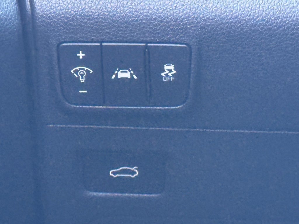 Used 2022 Kia K5 GT-Line w/ GT-Line FWD Premium Package image 24