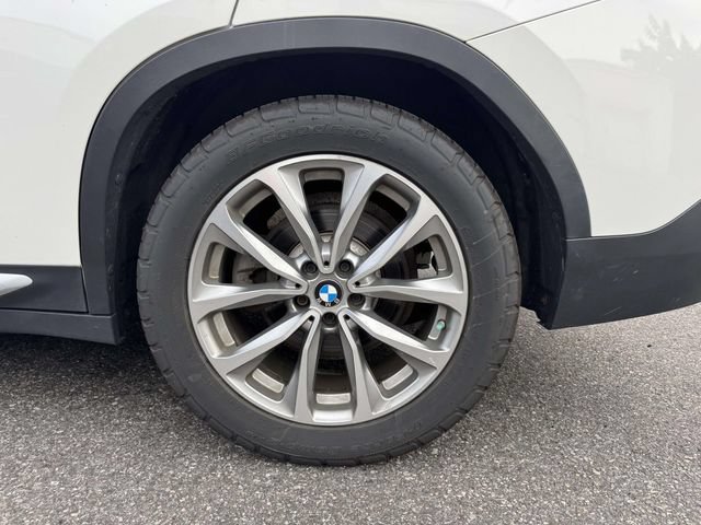 Used 2019 BMW X4 xDrive30i w/ Premium Package AWD/4WD image 12