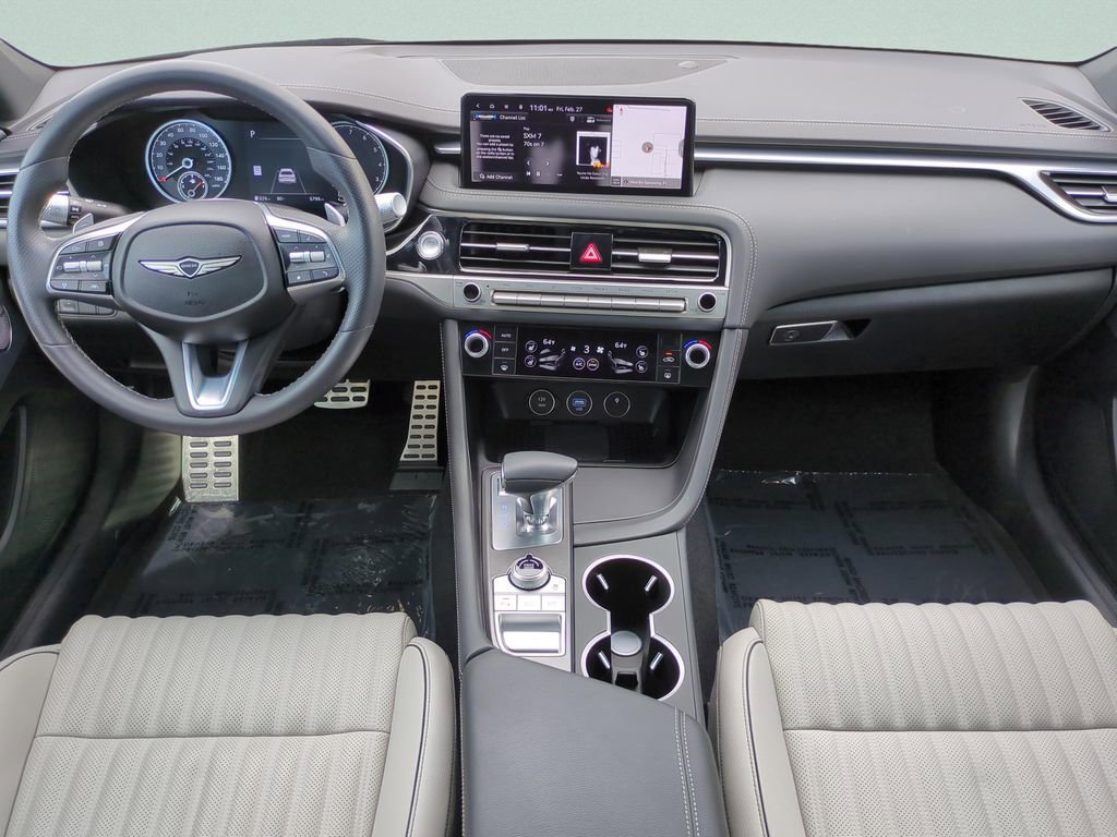Used 2025 Genesis G70 2.5T w/ Sport Prestige Package image 13