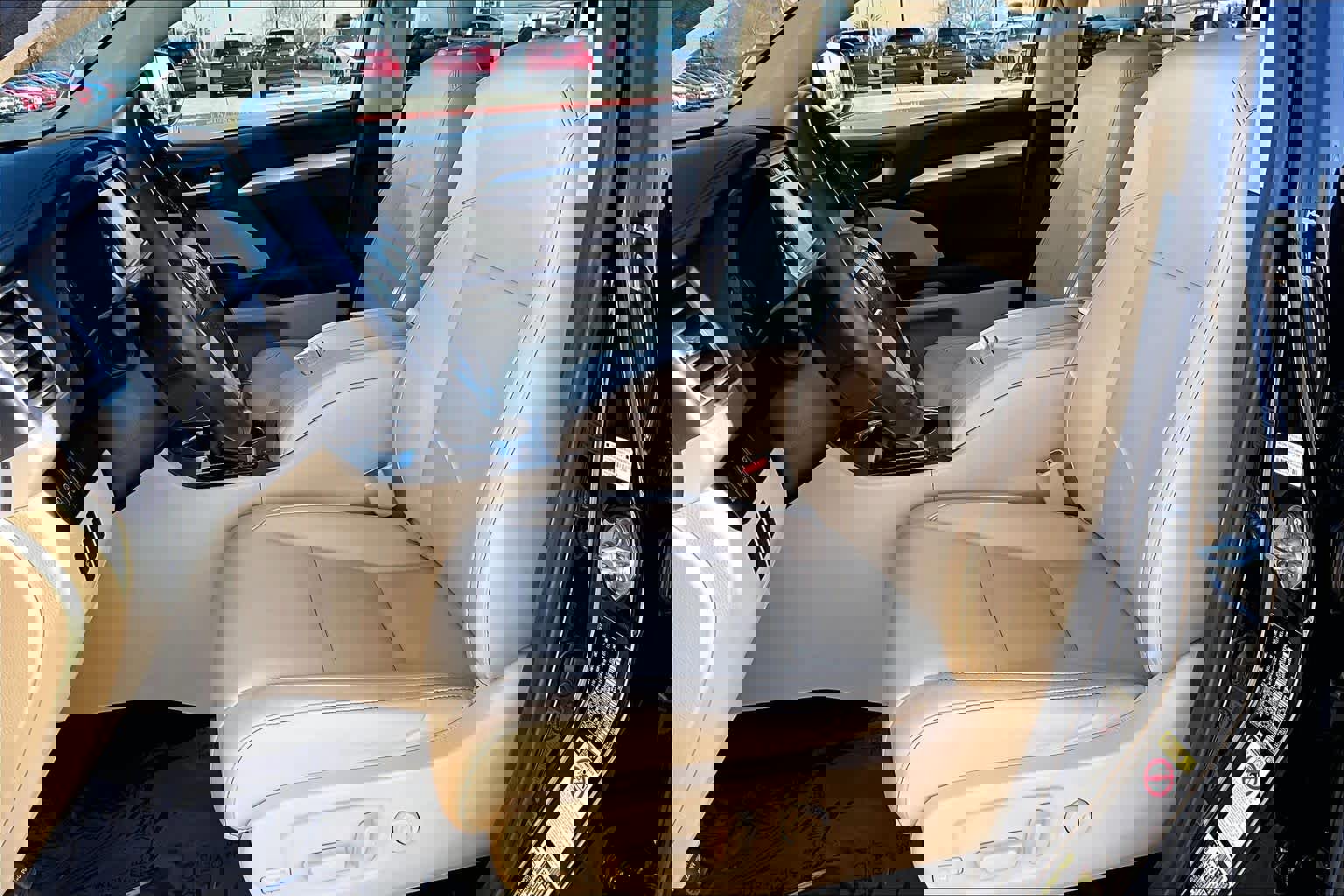 Used 2017 Toyota Highlander XLE image 7