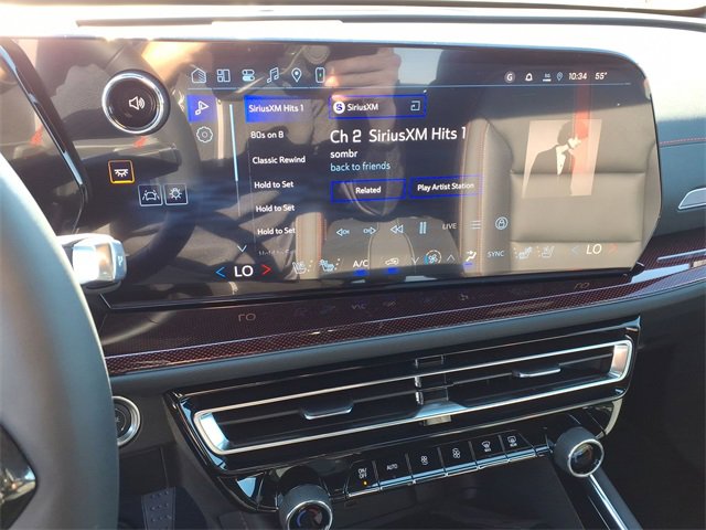 New 2026 Chevrolet Traverse RS image 13