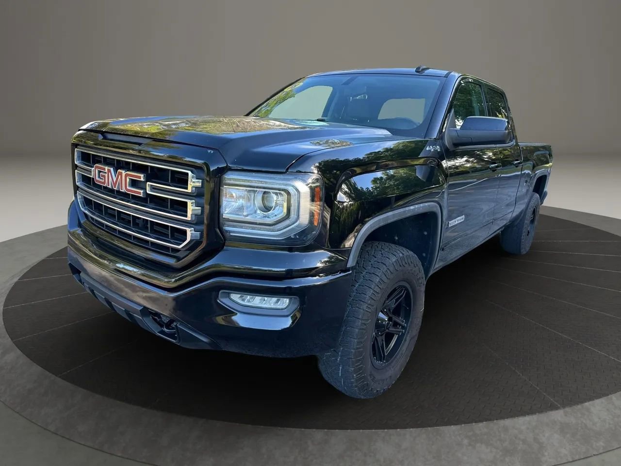Used 2018 GMC Sierra 1500 W/T w/ Elevation Edition image 10