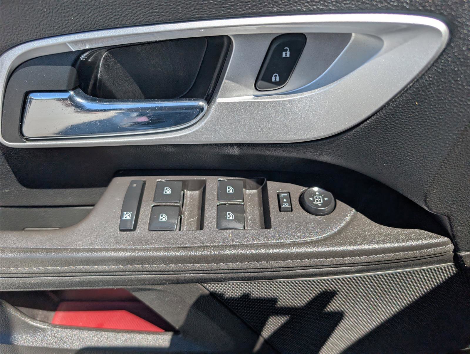 Used 2014 Chevrolet Equinox LS w/ LPO, Protection Package FWD image 18
