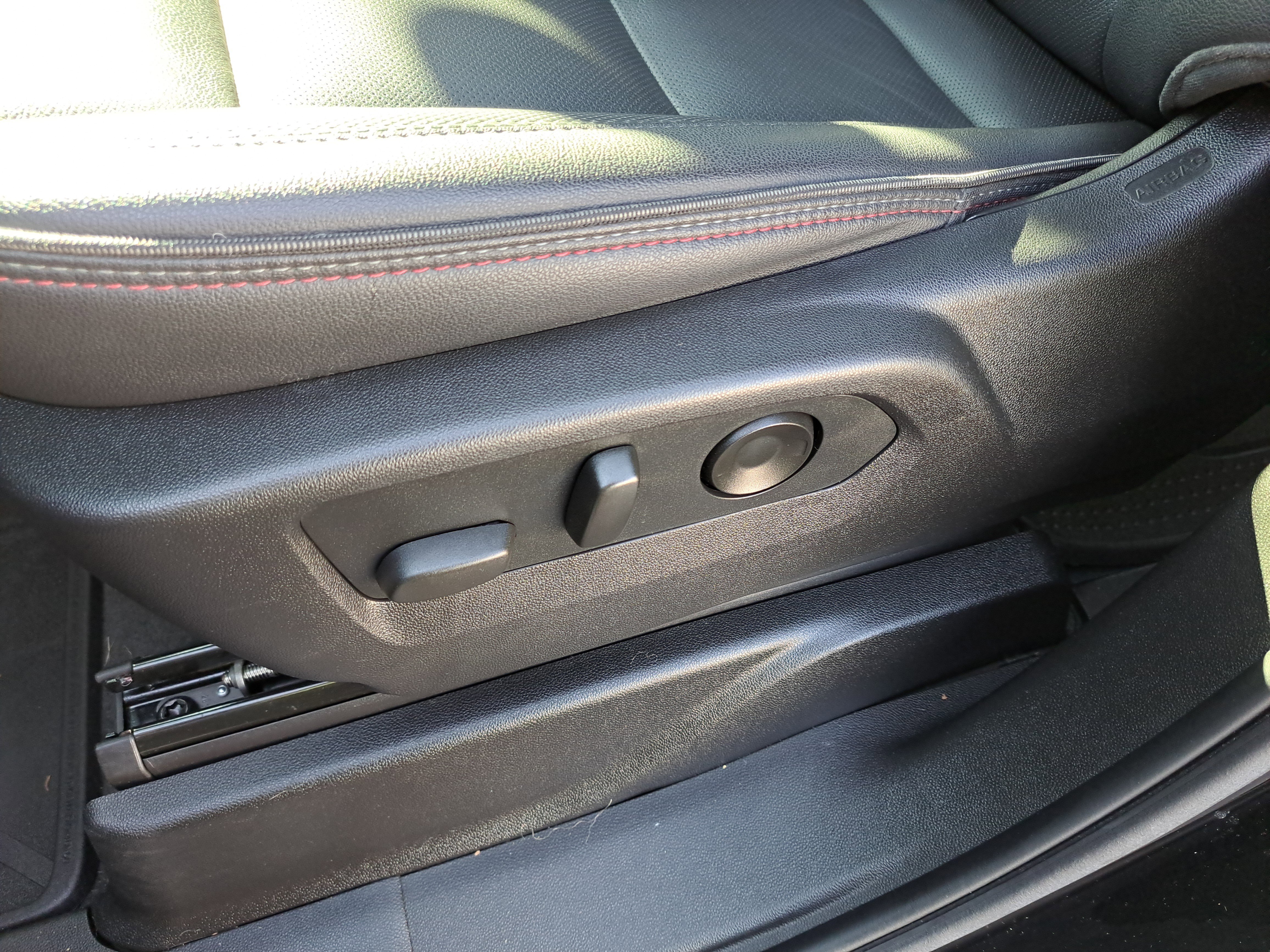 Used 2022 Chevrolet Tahoe RST w/ Sport Performance Package image 14