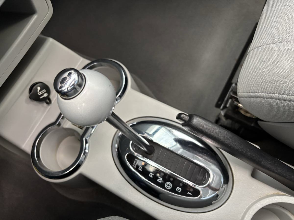 Used 2010 Chrysler PT Cruiser w/ Convenience Group image 18