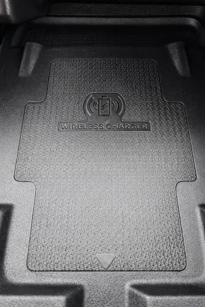 Used 2024 Dodge Durango GT image 30