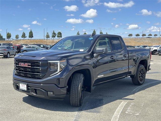 New 2026 GMC Sierra 1500 Elevation w/ LPO, Elevation Black Package image 7