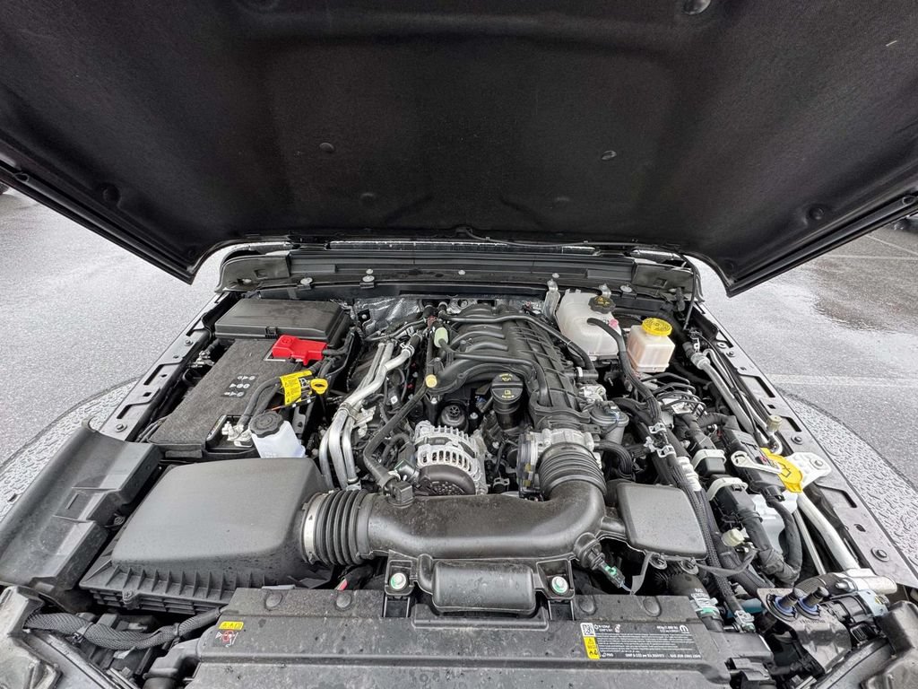 Used 2026 Jeep Gladiator Sport AWD/4WD image 11