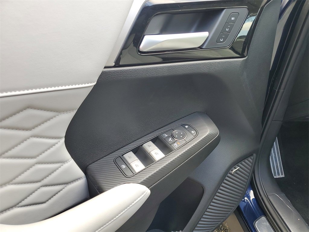 New 2026 Mitsubishi Outlander SEL image 21