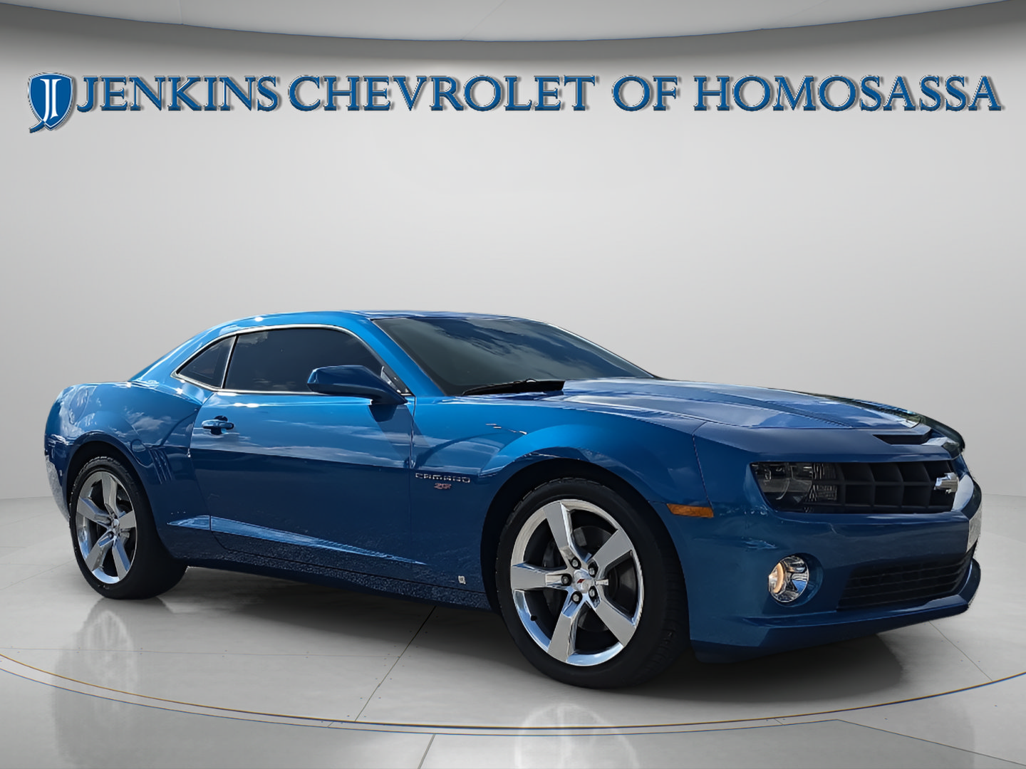 Used 2010 Chevrolet Camaro SS w/ RS Package RWD image 2