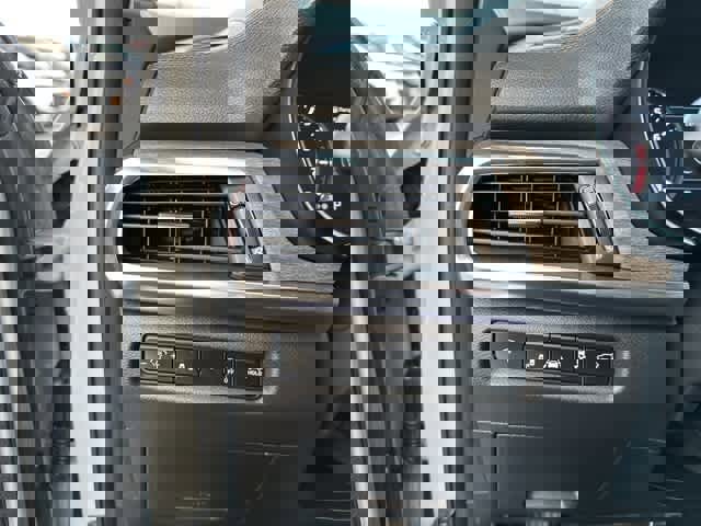 Used 2022 Kia Telluride SX w/ Nightfall Edition Package image 16