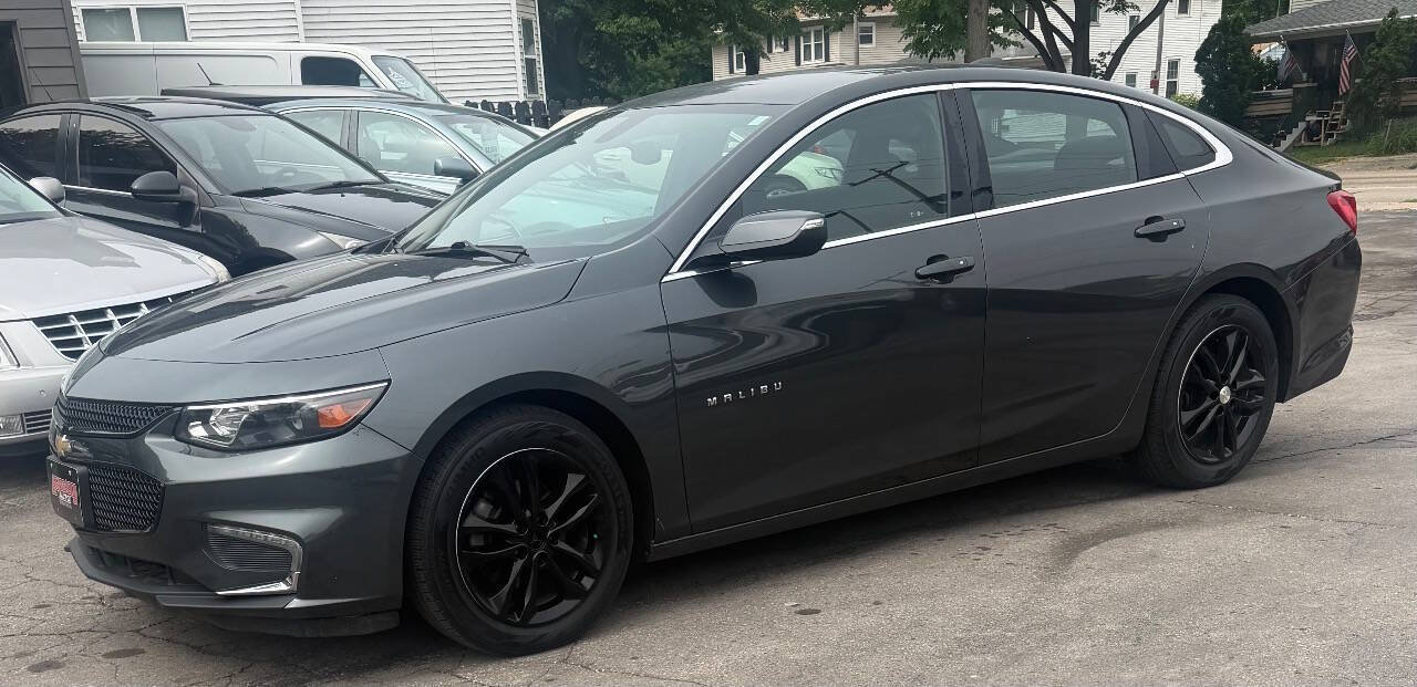 Used 2017 Chevrolet Malibu LT FWD image 15