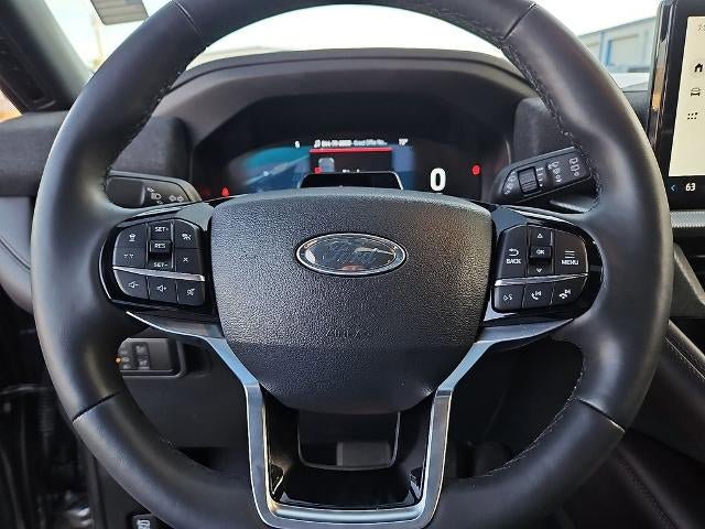 Used 2025 Ford Explorer Platinum w/ Ultimate Package AWD/4WD image 30