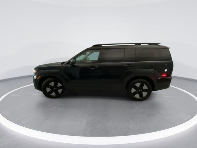 Used 2025 Hyundai Santa Fe SEL FWD image 3