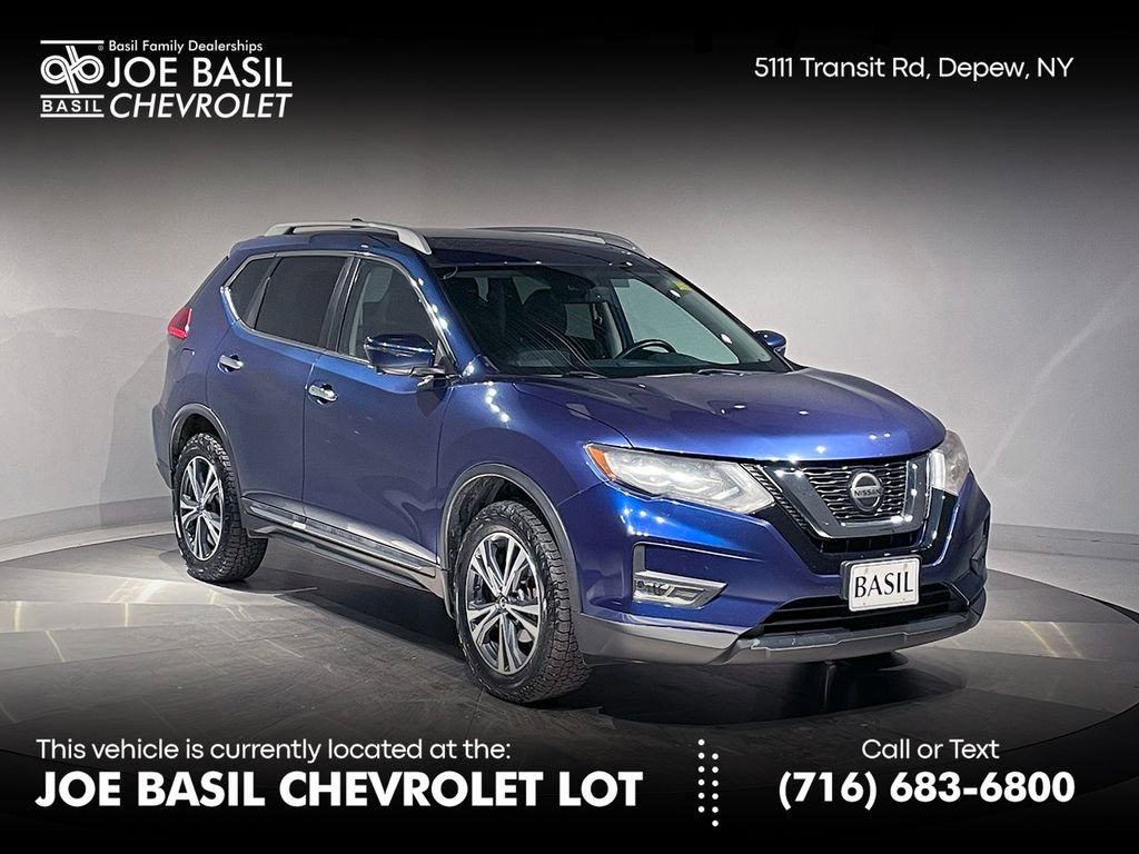 Used 2018 Nissan Rogue SL w/ Premium Package