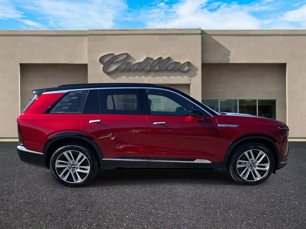 New 2026 Cadillac Vistiq Luxury image 2
