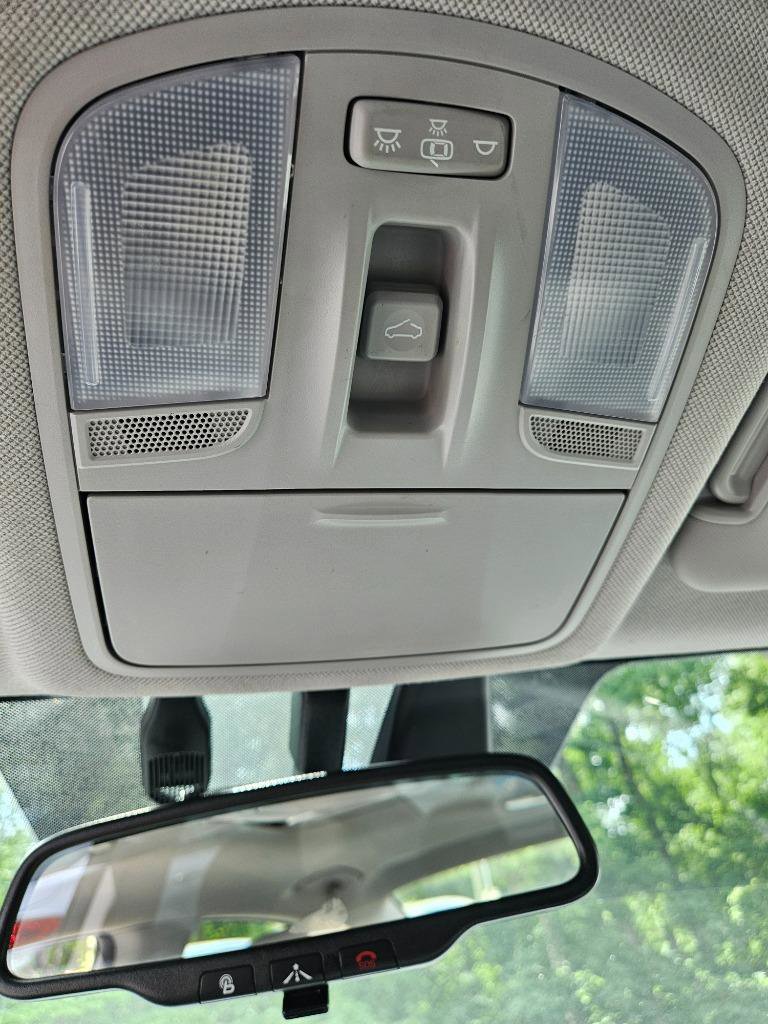 Used 2020 Hyundai Elantra Value Edition image 17