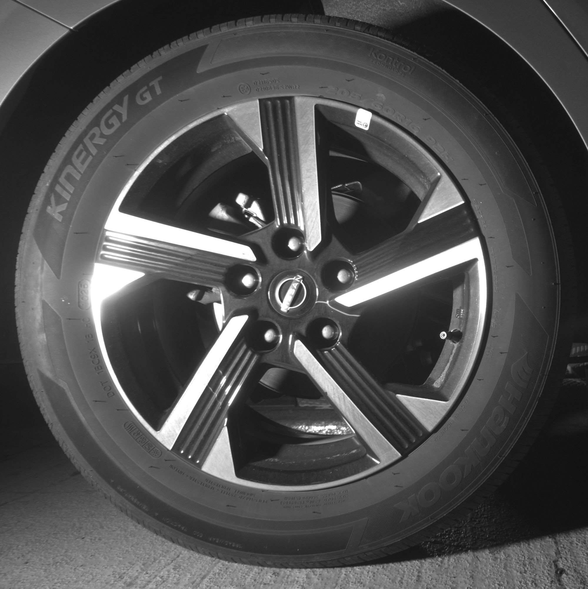 Used 2025 Nissan Sentra SV FWD image 15