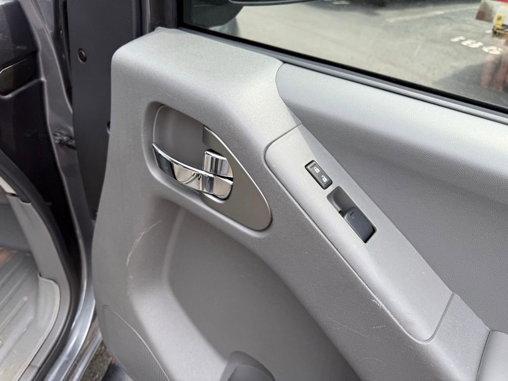 Used 2020 Nissan Frontier SV RWD image 54