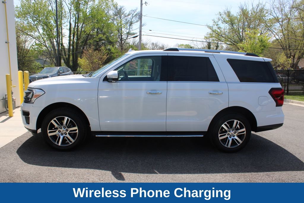 Used 2023 Ford Expedition Limited image 12