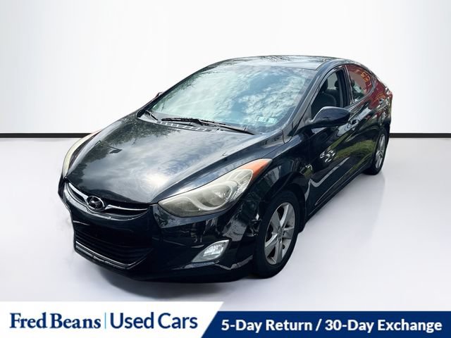 Used 2013 Hyundai Elantra GLS w/ Preferred Pkg FWD image 2
