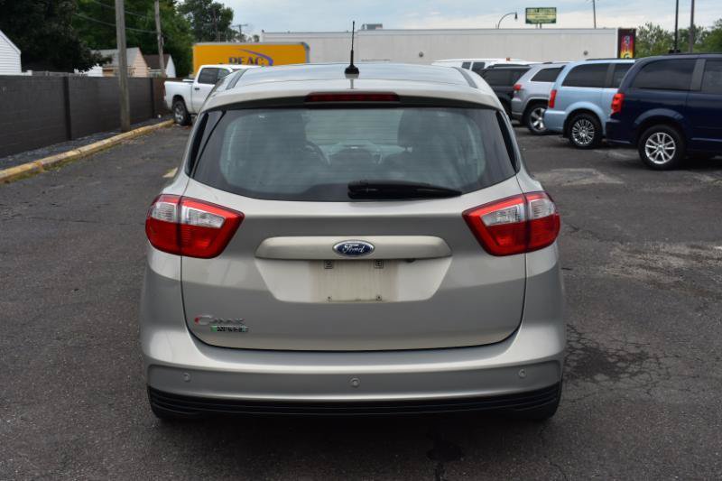 Used 2015 Ford C-MAX Energi SEL w/ Equipment Group 303A FWD image 8