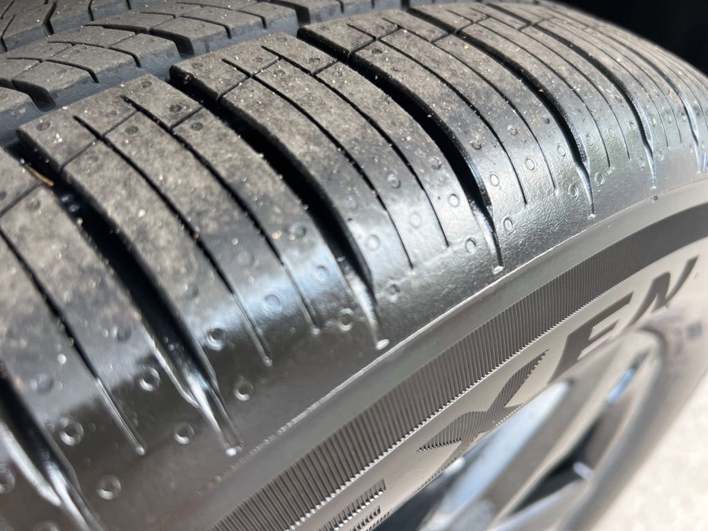 New 2026 Volkswagen Atlas Cross Sport SEL R-Line image 8