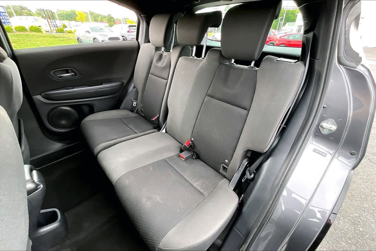 Used 2019 Honda HR-V Sport image 19