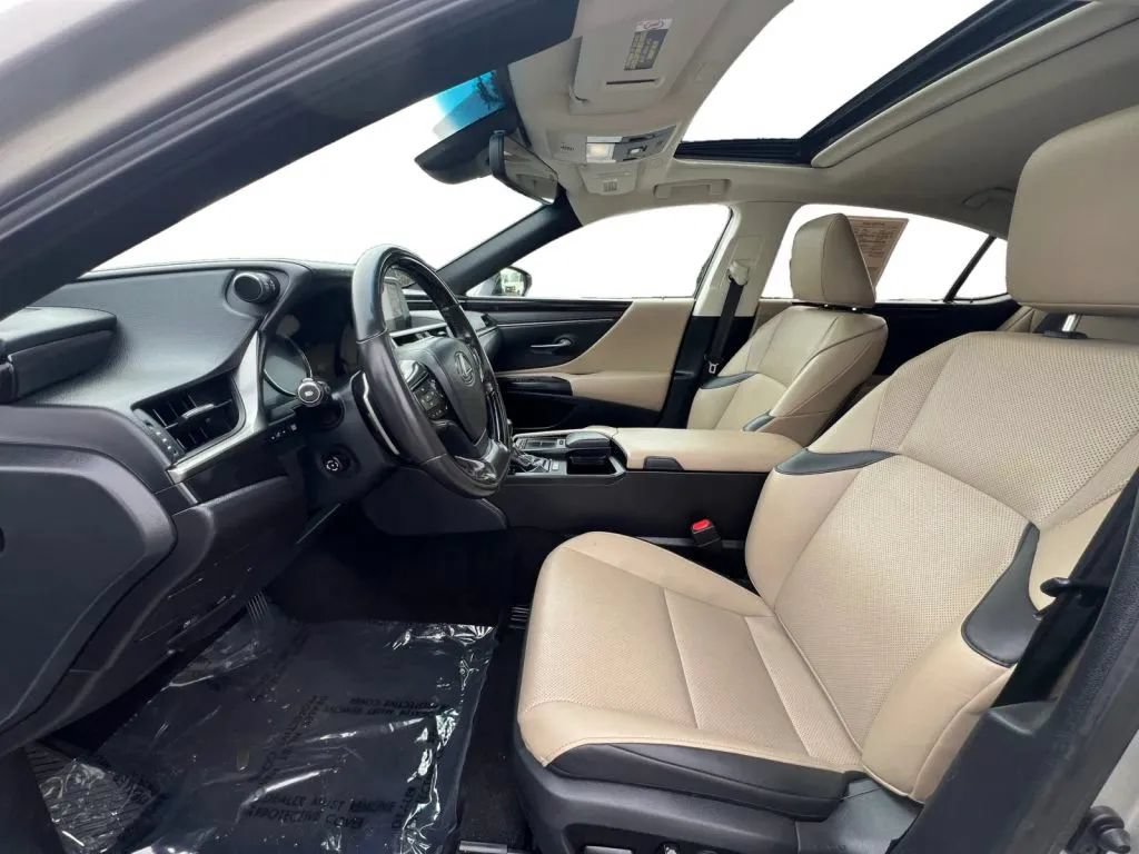 Used 2020 Lexus ES 350 w/ Premium Package FWD image 10