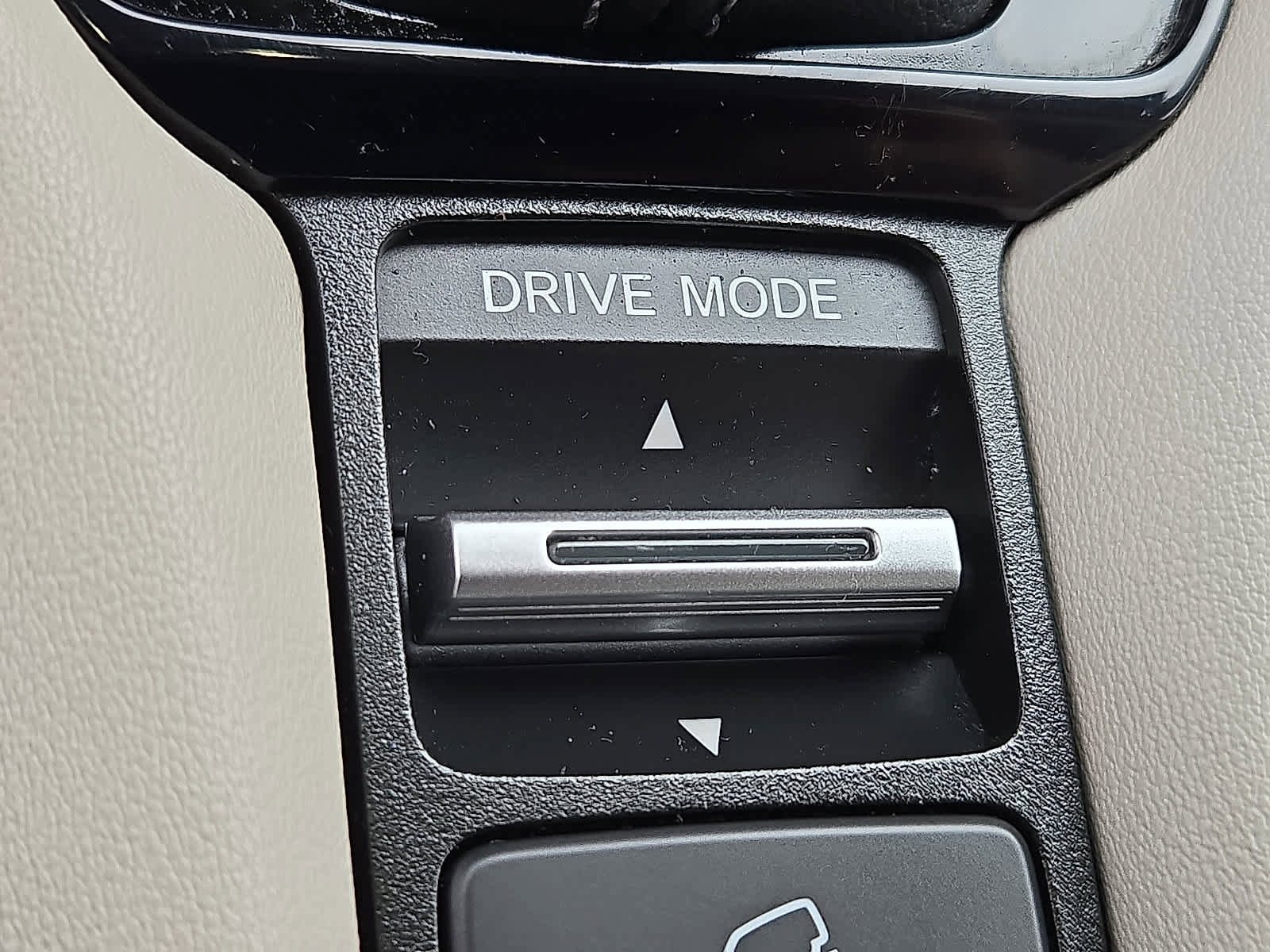 Certified 2023 Honda HR-V LX image 25