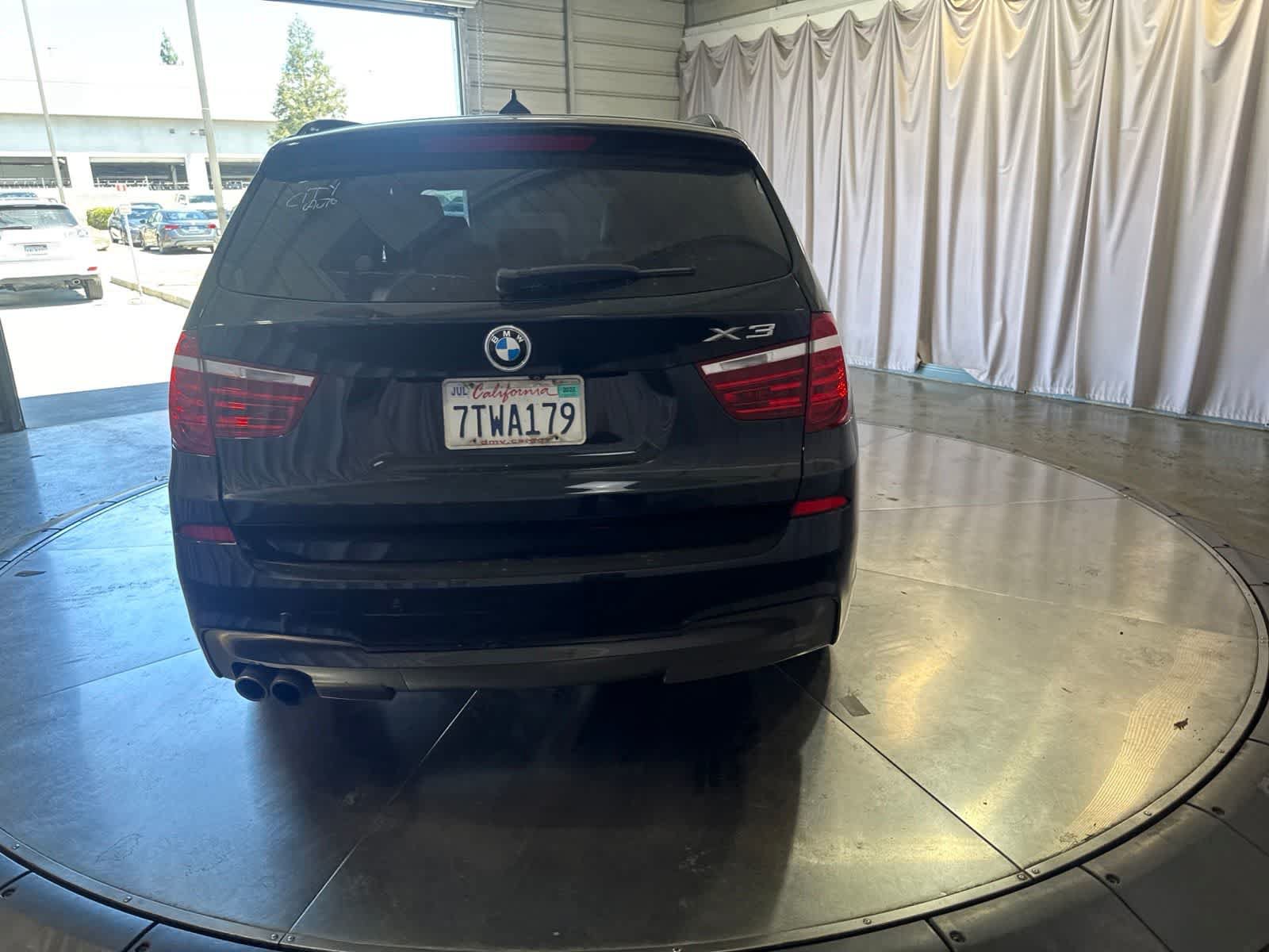 Used 2017 BMW X3 sDrive28i RWD image 6